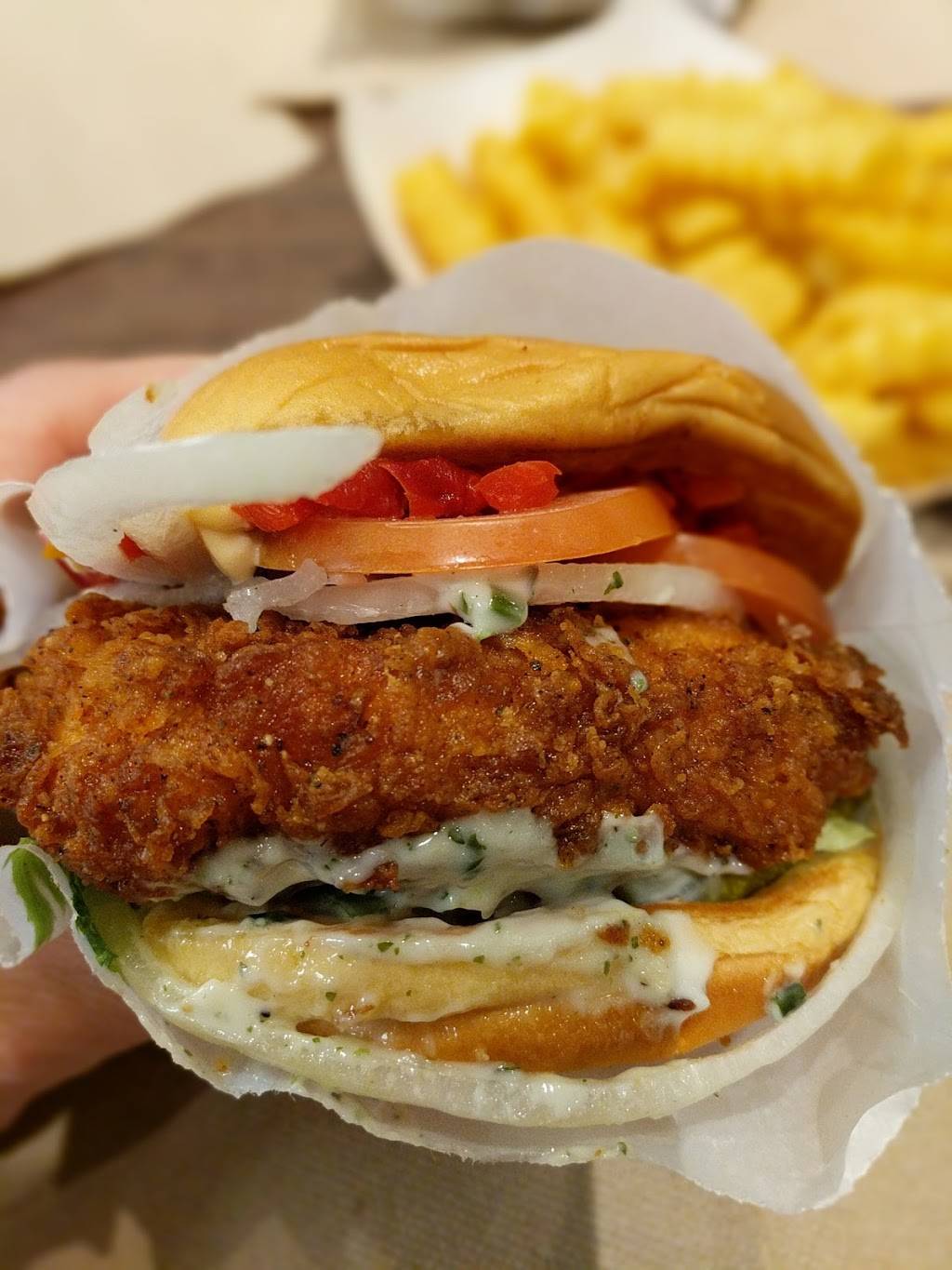 Shake Shack | restaurant | 60 N Euclid Ave, St. Louis, MO 63108, USA | 3146275518 OR +1 314-627-5518