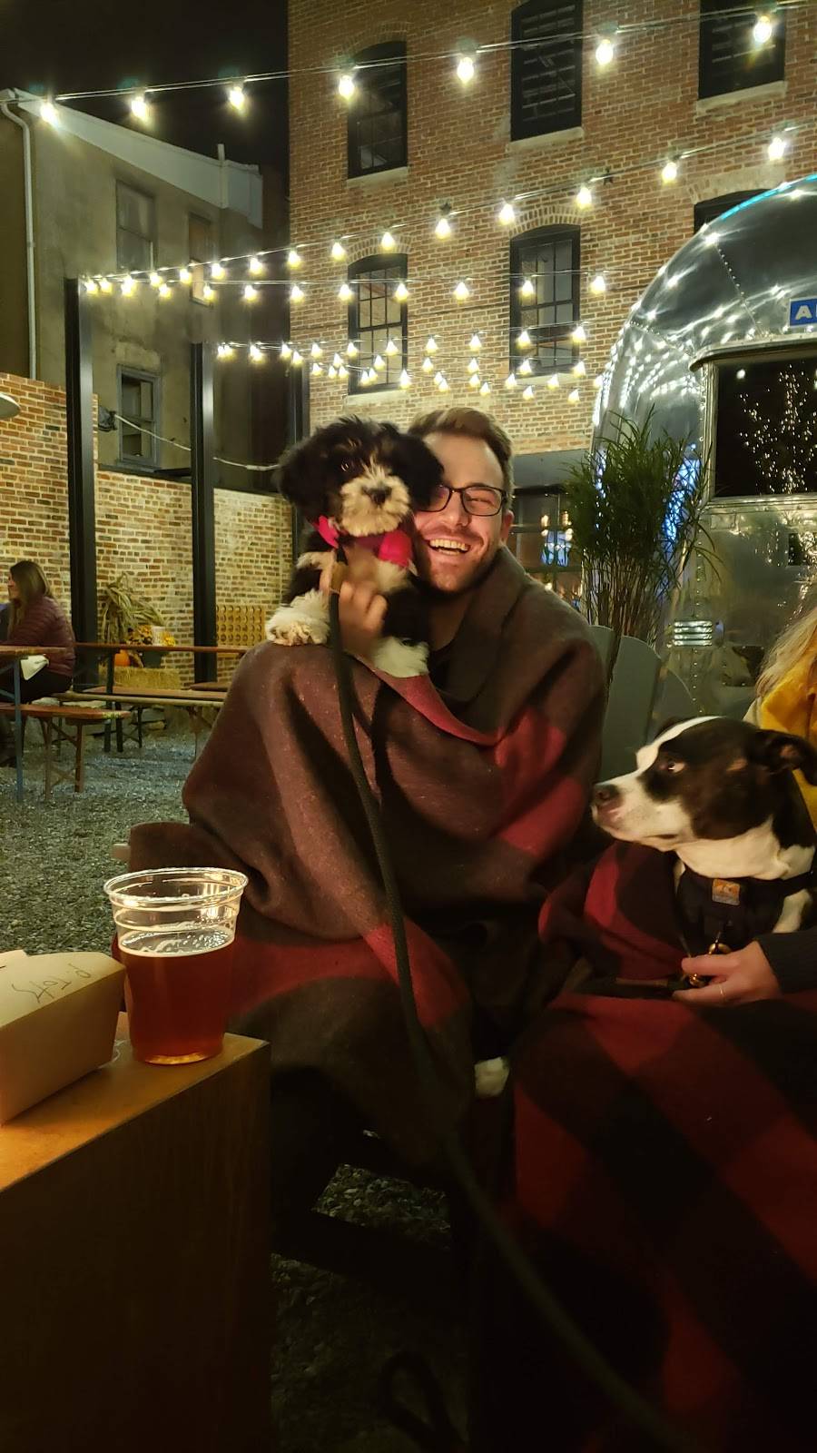 Makers Alley | restaurant | 804 N Orange St, Wilmington, DE 19801, USA | 3024821299 OR +1 302-482-1299