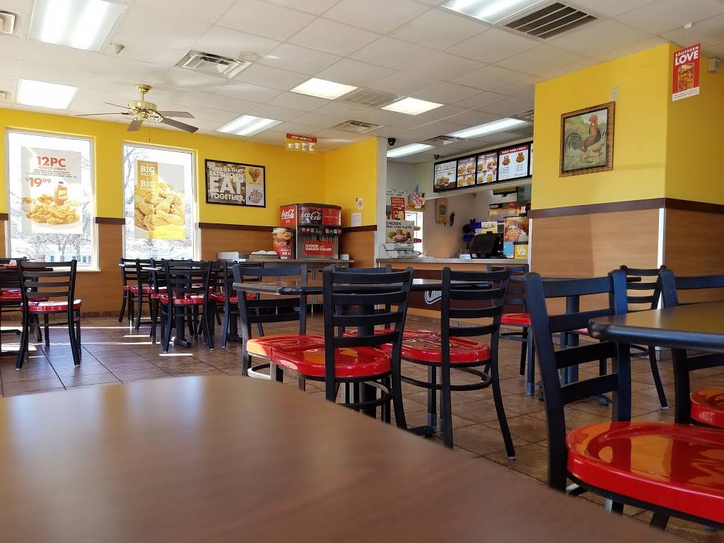 Churchs Chicken | restaurant | 333 S Belt Line Rd, Irving, TX 75060, USA | 9729861858 OR +1 972-986-1858