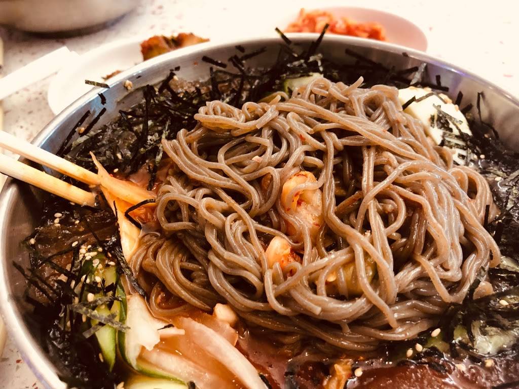 Island Style 2 | restaurant | 6850 Spring Mountain Rd f1, Las Vegas, NV 89146, USA | 7023317539 OR +1 702-331-7539