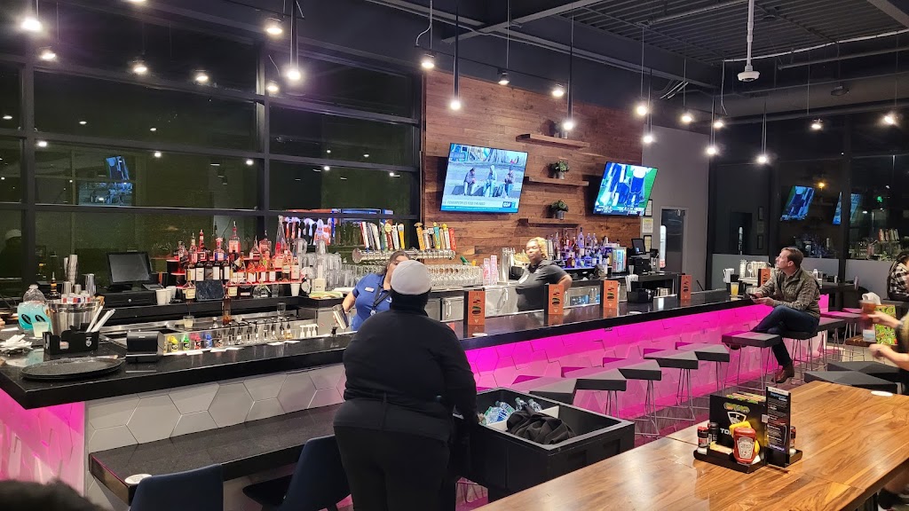 Topgolf | restaurant | 3450 S Germantown Rd, Memphis, TN 38119, USA | 9012565021 OR +1 901-256-5021