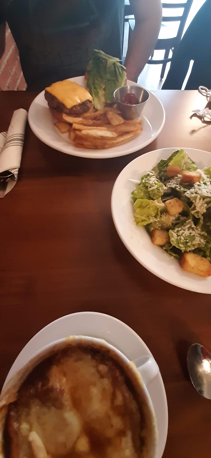 Riverview Restaurant | restaurant | 421 Main St, Calais, ME 04619, USA | 2079529034 OR +1 207-952-9034