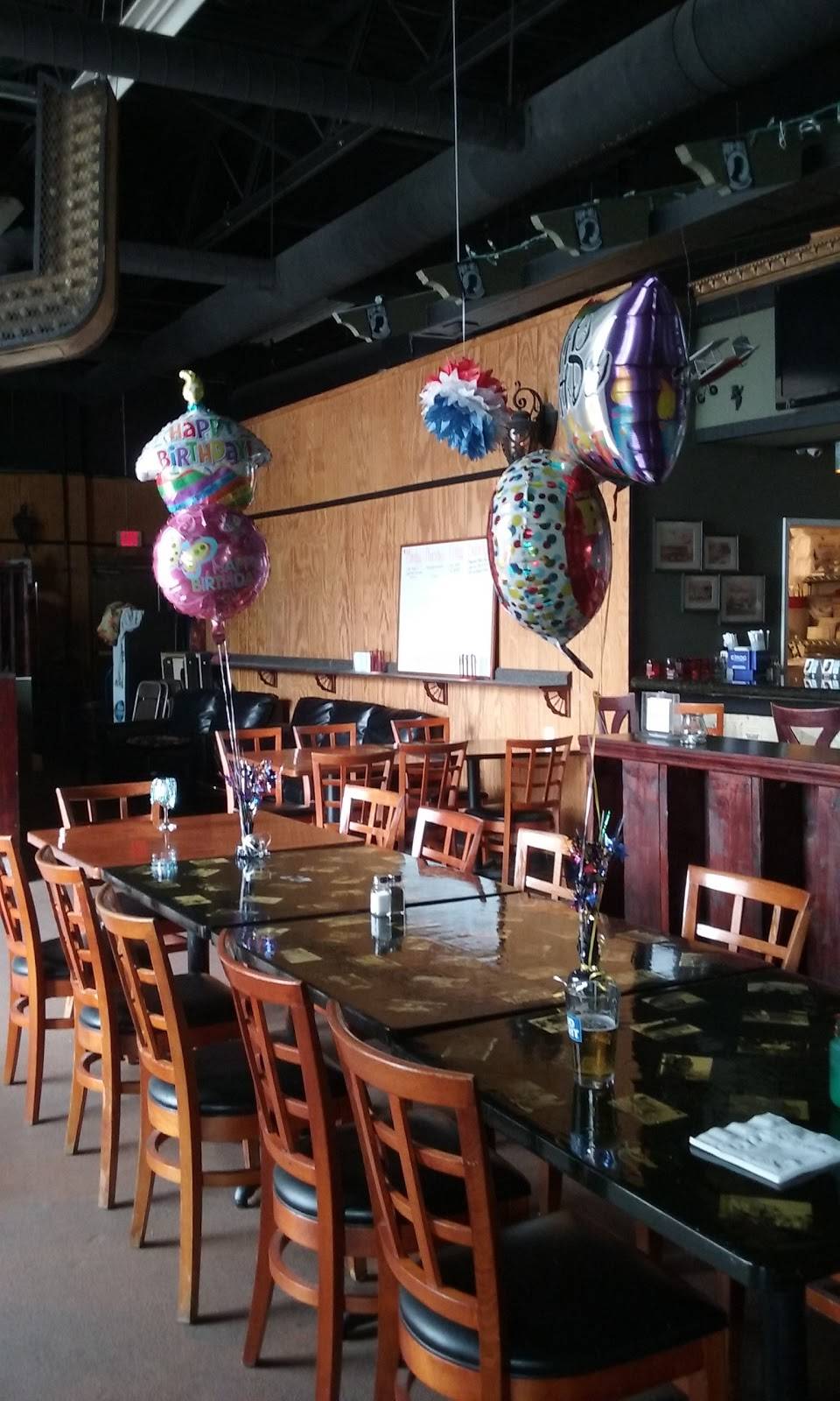 Dolly Shakers Bar & Grill | restaurant | 38 E Hollis St, Nashua, NH 03060, USA | 6034024179 OR +1 603-402-4179