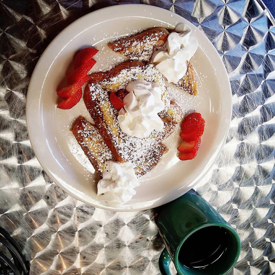 Restaurant y Tacos El Chino | restaurant | 9748 Brockbank Dr, Dallas, TX 75220, USA | 2143532203 OR +1 214-353-2203