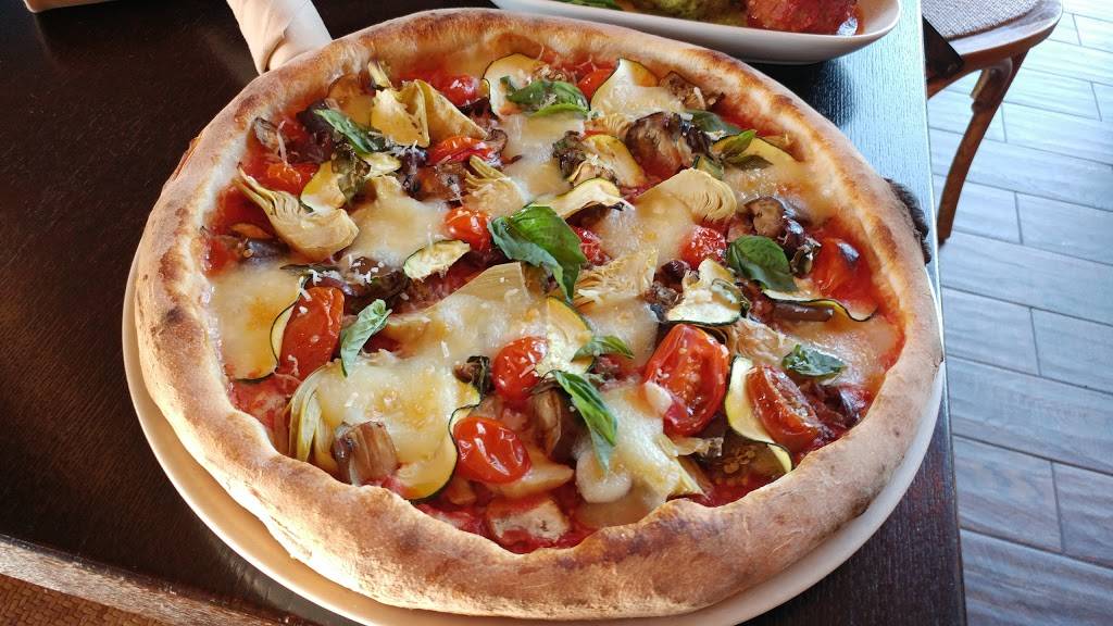 Pizzos Pizzeria and Wine Bar | restaurant | 2322 Proctor Valley Rd, Chula Vista, CA 91914, USA | 6192403826 OR +1 619-240-3826