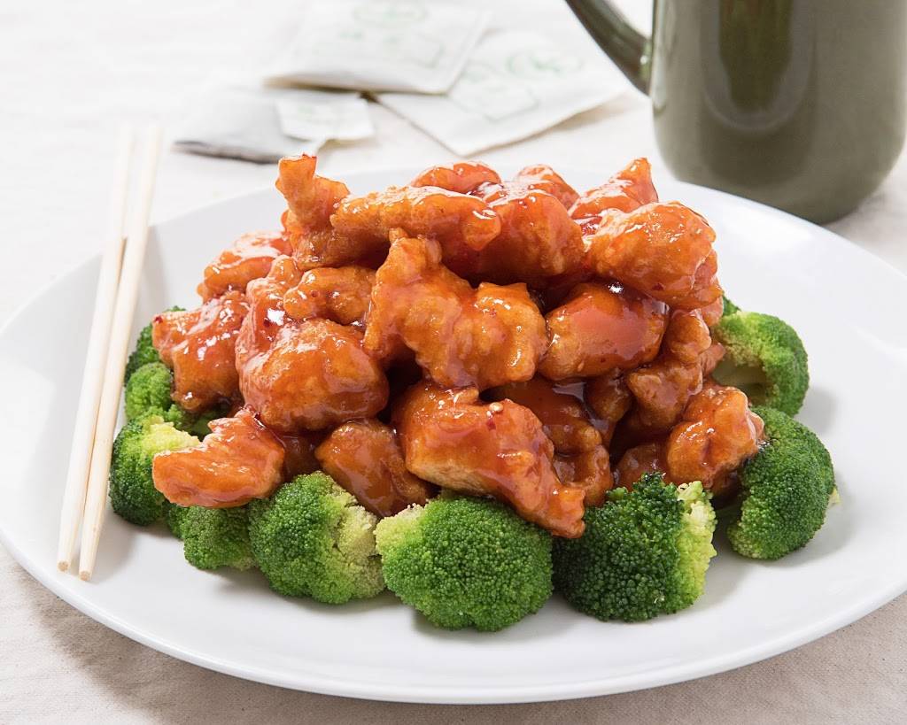 Little Basil | restaurant | 4119 Woerner Ave, Levittown, PA 19057, USA | 2159469998 OR +1 215-946-9998