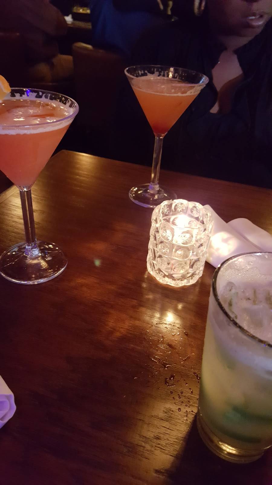 The Russell | restaurant | 103 Pratt St, Hartford, CT 06103, USA | 8607274014 OR +1 860-727-4014