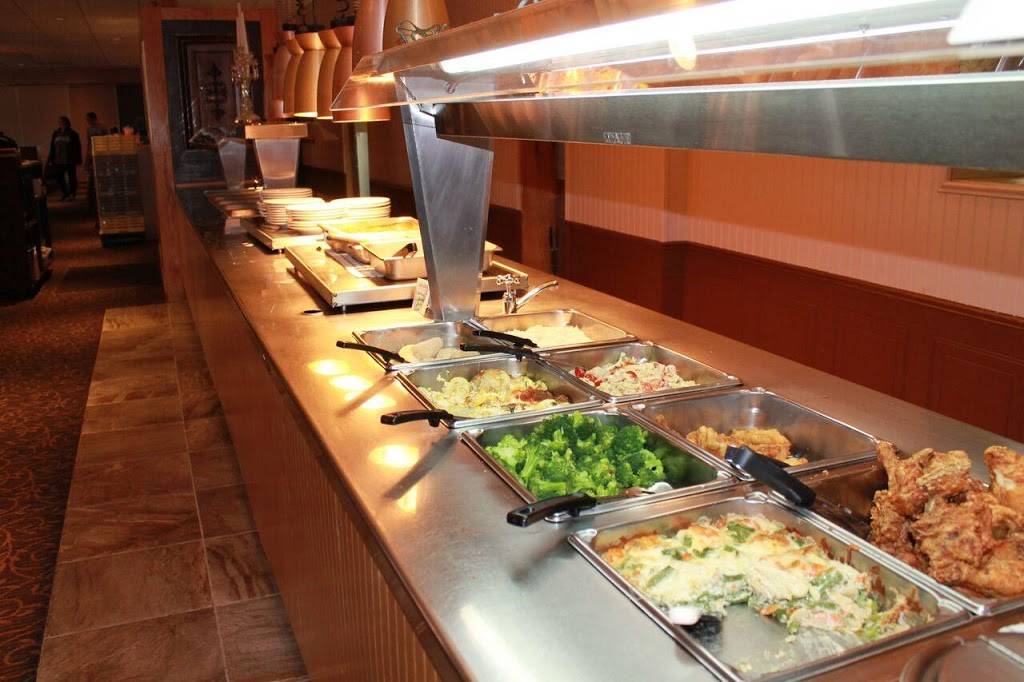 Maxfields Restaurant | restaurant | 11228 N Wyman Rd, Blanchard, MI 49310, USA | 9894275630 OR +1 989-427-5630