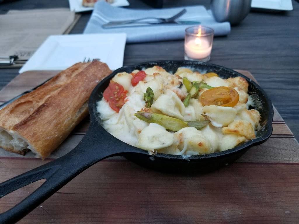 Fern Street Wine Bar & Kitchen | restaurant | 501 Fern St Suite 104, West Palm Beach, FL 33401, USA | 5616294006 OR +1 561-629-4006