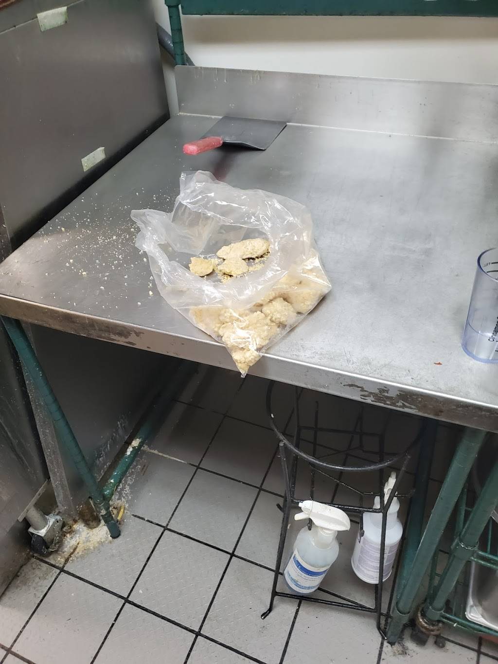 Pizza Hut | meal takeaway | 35055 LA-16 Suite 1A, Denham Springs, LA 70706, USA | 2256653142 OR +1 225-665-3142