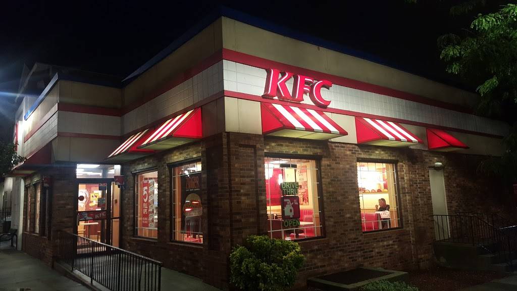 KFC | restaurant | 490 North Ave, New Rochelle, NY 10801, USA | 9146323290 OR +1 914-632-3290