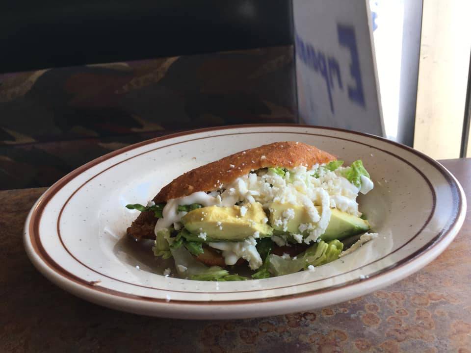 Gingers Restaurant | restaurant | 11555 E 63rd St, Raytown, MO 64133, USA | 8163569355 OR +1 816-356-9355