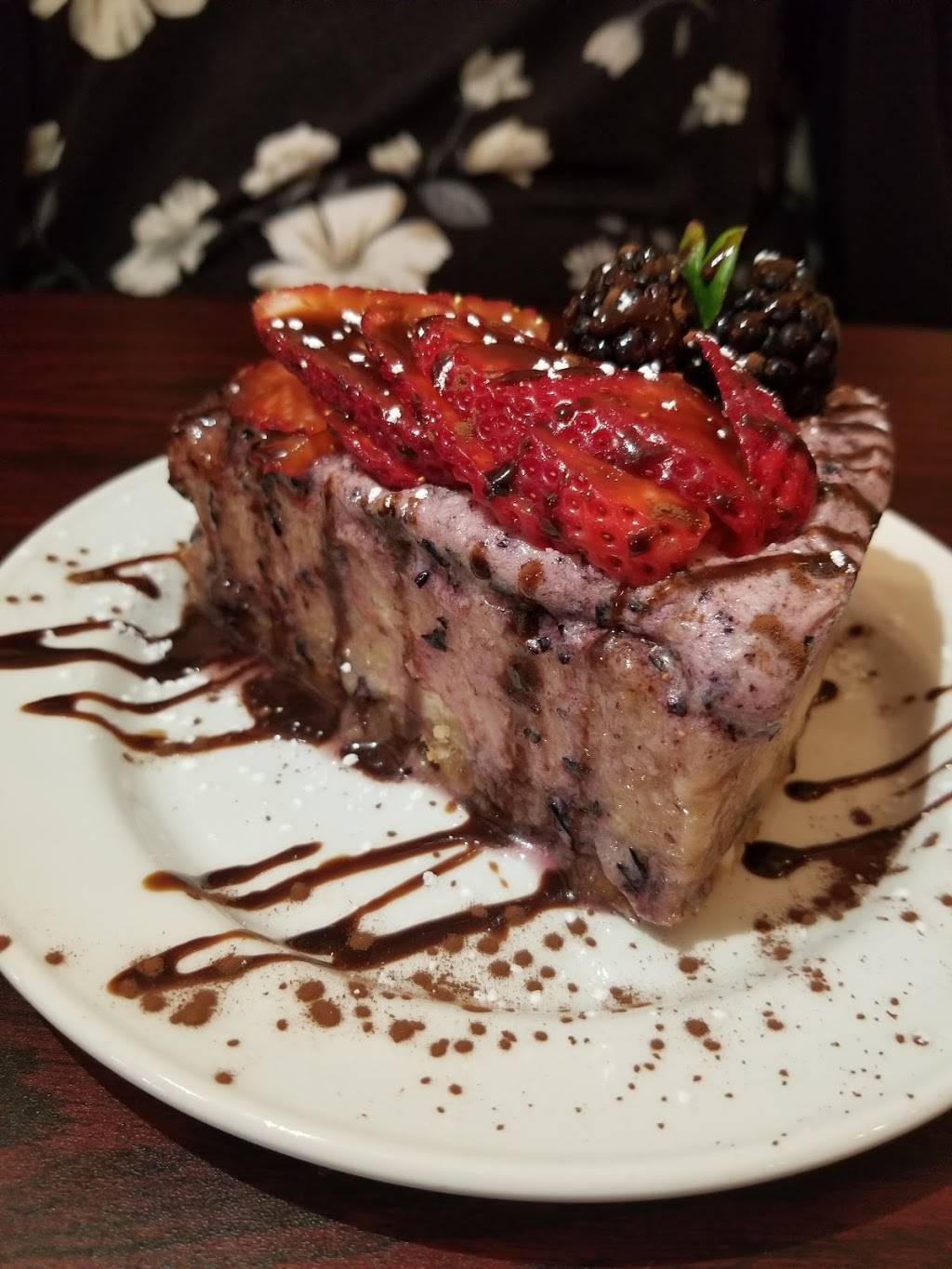 Earth Bistro Cafe | restaurant | 11110 Clifton Blvd, Cleveland, OH 44102, USA | 2162019338 OR +1 216-201-9338