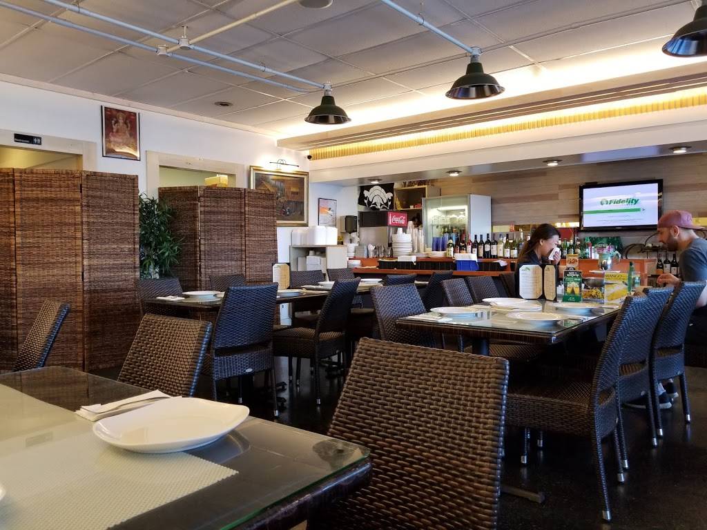 Bhan Baitong | restaurant | 23808 Mercury Rd, Lake Forest, CA 92630, USA | 9495950899 OR +1 949-595-0899