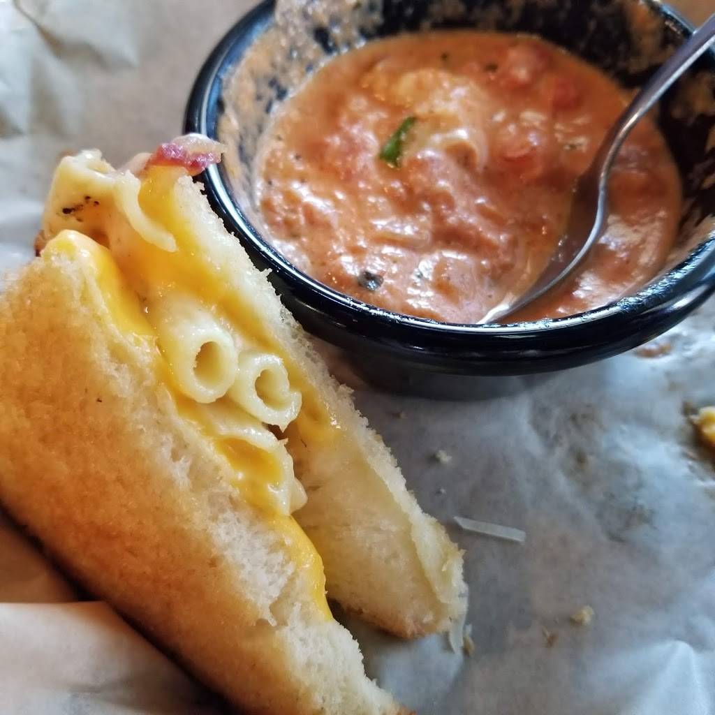 Rookies Sports Bar & Grill | meal delivery | 3095 Anderson Snow Rd, Spring Hill, FL 34609, USA | 3525934114 OR +1 352-593-4114