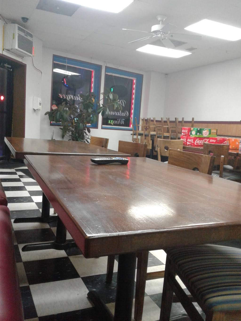 Ziggys Pizza Restaurant | meal delivery | 36 E Grand Ave, New Haven, CT 06513, USA | 2034663637 OR +1 203-466-3637