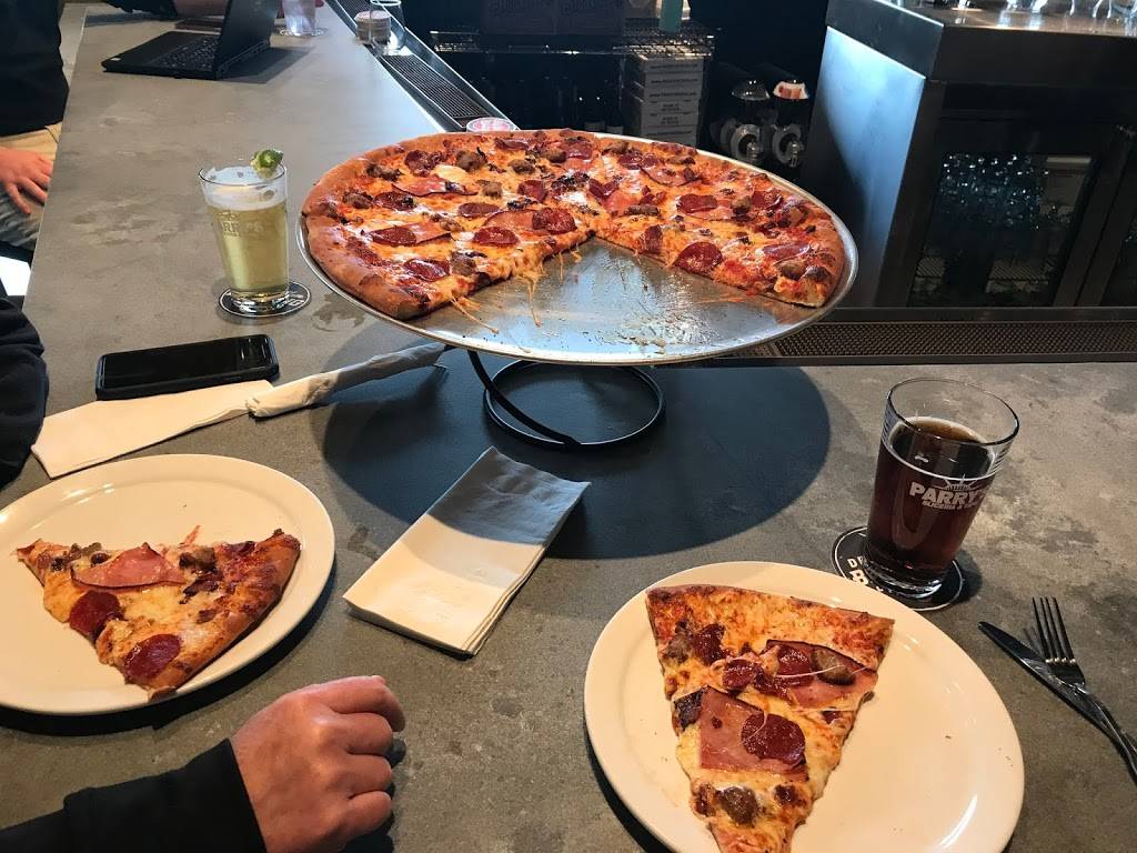 Parrys Pizzeria & Taphouse | restaurant | 5752 Grandscape Blvd #140, The Colony, TX 75056, USA | 9728855144 OR +1 972-885-5144