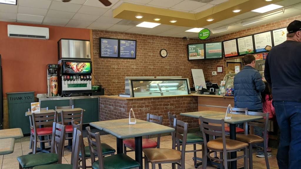 Subway | meal takeaway | 11590 Black Forest Rd Suite #60, Colorado Springs, CO 80908, USA | 7194954777 OR +1 719-495-4777