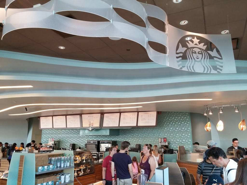 Fountain View | restaurant | 1510 North Avenue of the Stars, Orlando, FL 32830, USA | 4079393463 OR +1 407-939-3463