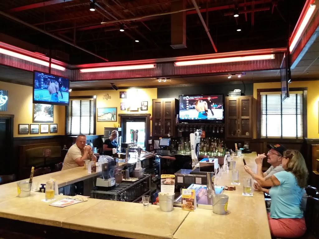 Logans Roadhouse | restaurant | 4046 Wards Rd, Lynchburg, VA 24502, USA | 4348320377 OR +1 434-832-0377