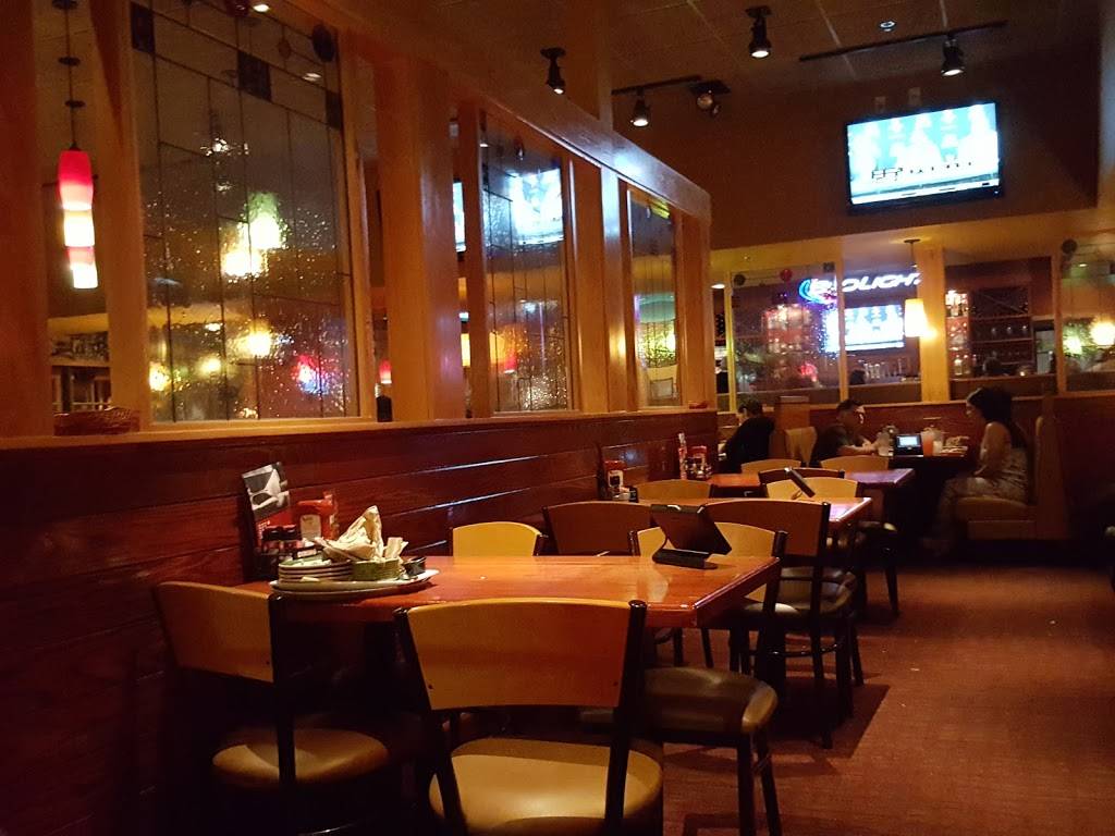 Applebees Grill + Bar | restaurant | 57796 Twentynine Palms Highway, Yucca Valley, CA 92284, USA | 7603652900 OR +1 760-365-2900