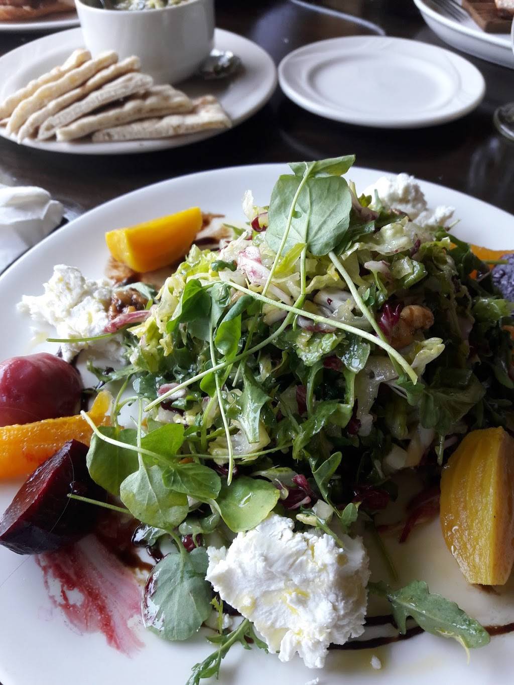 Odyssey Restaurant | restaurant | 15600 Odyssey Dr, Granada Hills, CA 91344, USA | 8183666444 OR +1 818-366-6444