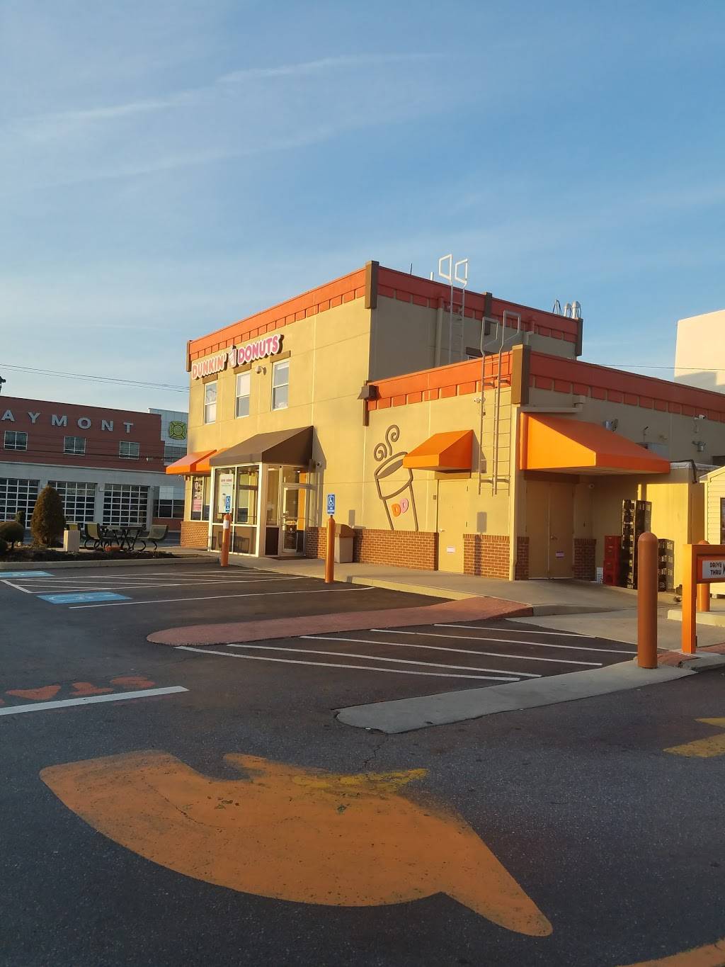 Dunkin | cafe | 3224 Philadelphia Pike, Claymont, DE 19703, USA | 3027931530 OR +1 302-793-1530