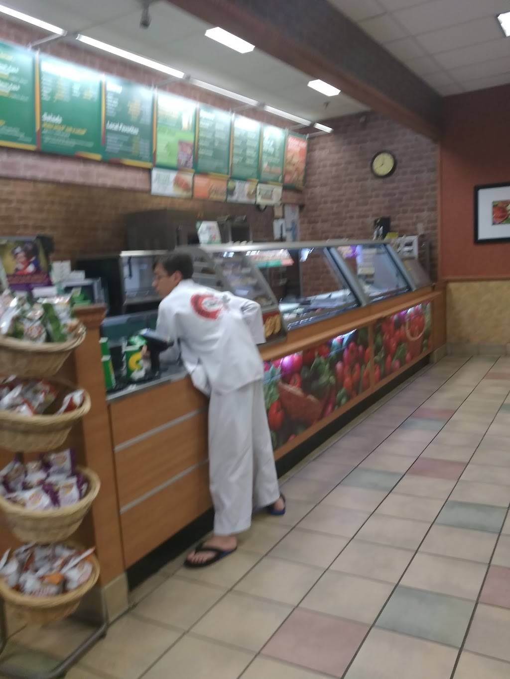 Subway | restaurant | 1731 Newnan Crossing Blvd B, Newnan, GA 30265, USA | 6784230490 OR +1 678-423-0490