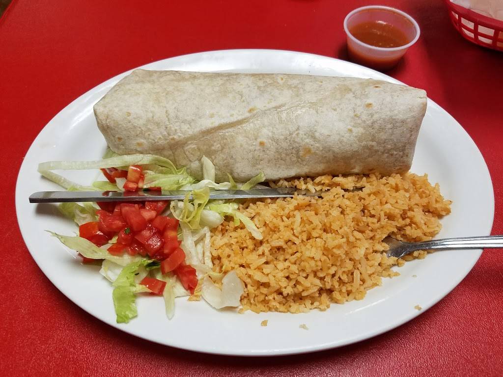 Chuys Taqueria | restaurant | 1260 Lake Blvd #103, Davis, CA 95616, USA | 5307564183 OR +1 530-756-4183