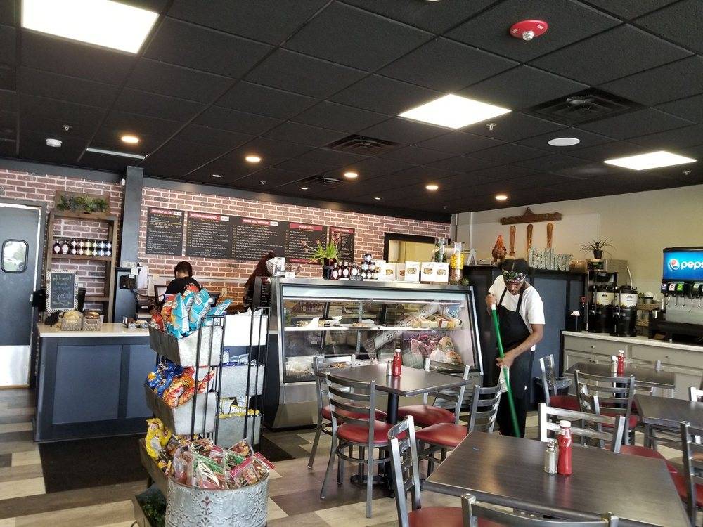 The Stuffed Rooster | restaurant | 1202 Troy Schenectady Rd, Latham, NY 12110, USA | 5182184522 OR +1 518-218-4522