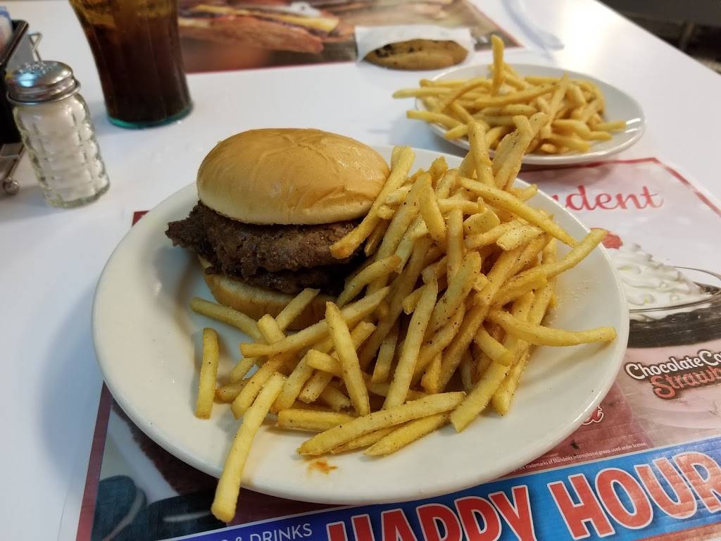 Steak n Shake | restaurant | 2315 S Dale Mabry Hwy, Tampa, FL 33629, USA | 8132513350 OR +1 813-251-3350