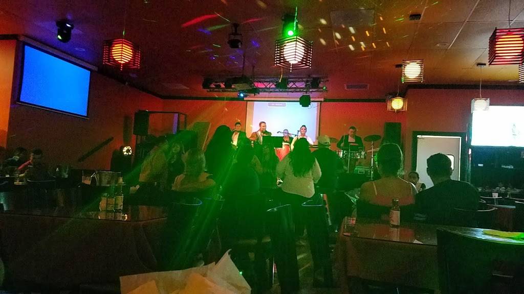 Sallys Lechon & BBQ | restaurant | 6551, 8700 Woodman Ave # 8, Arleta, CA 91331, USA | 8188951282 OR +1 818-895-1282