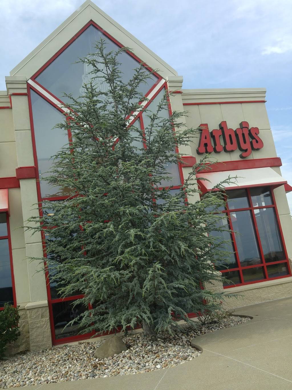 Arbys | restaurant | 106 Jb Shannon Dr, Flemingsburg, KY 41041, USA | 6068492177 OR +1 606-849-2177