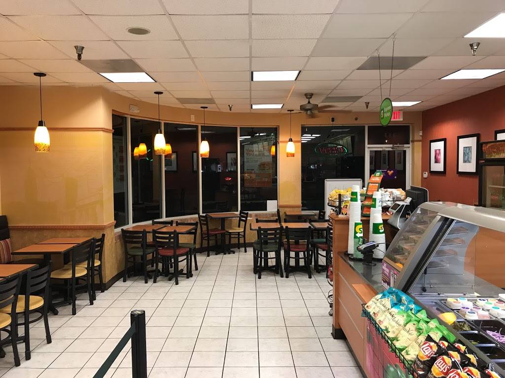 Subway Restaurants | restaurant | 1900 Tamiami Trail Unit 116, Port Charlotte, FL 33948, USA | 9416273800 OR +1 941-627-3800