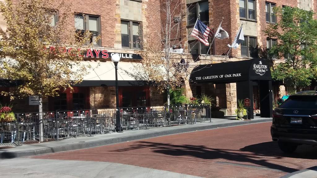 Barclays American Grille | restaurant | 1120 Pleasant St, Oak Park, IL 60302, USA | 7088484250 OR +1 708-848-4250