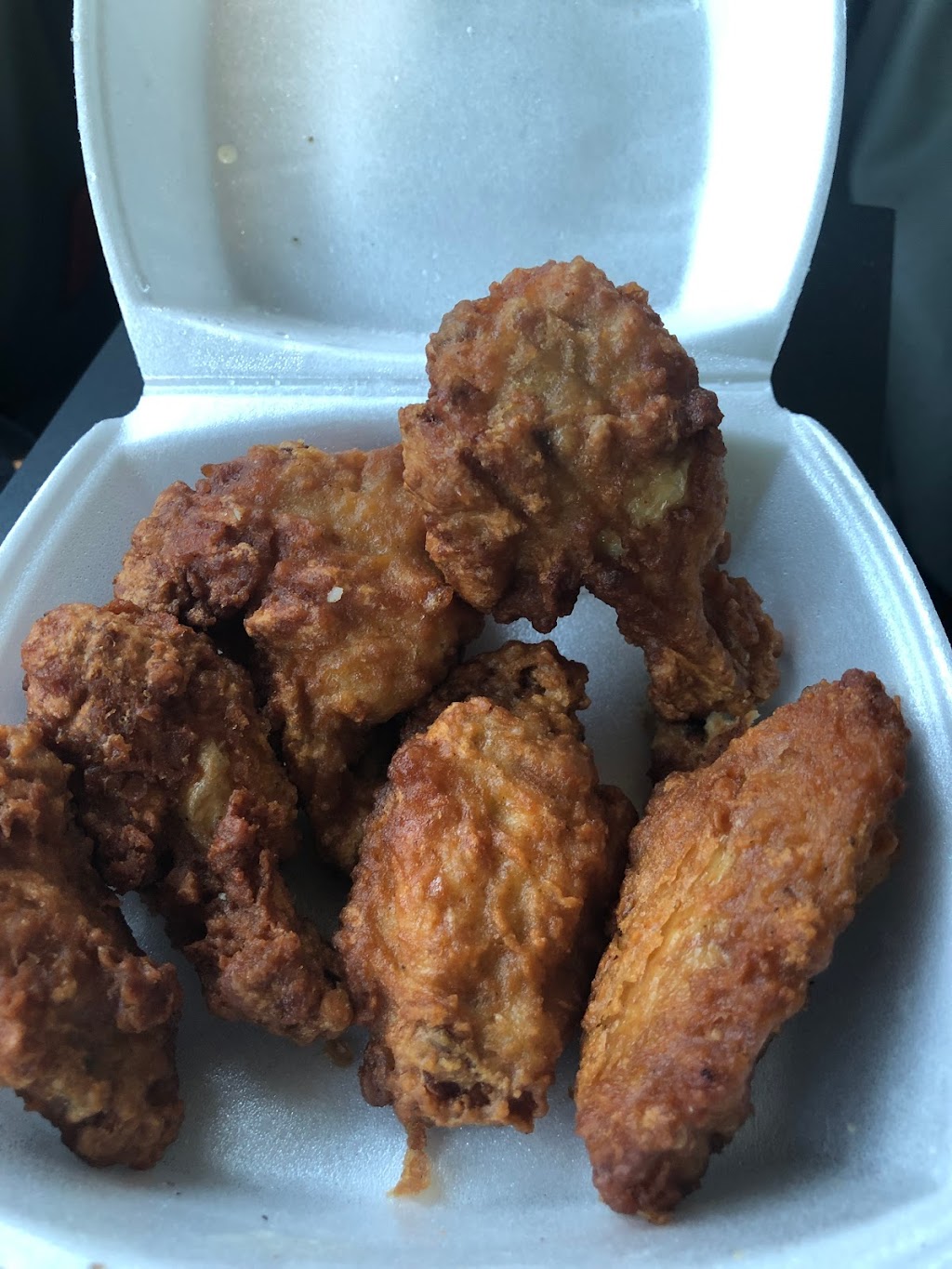 Hippo Burgers | restaurant | 16344 Wallisville Rd Suite 100, Houston, TX 77049, USA | 2818645437 OR +1 281-864-5437