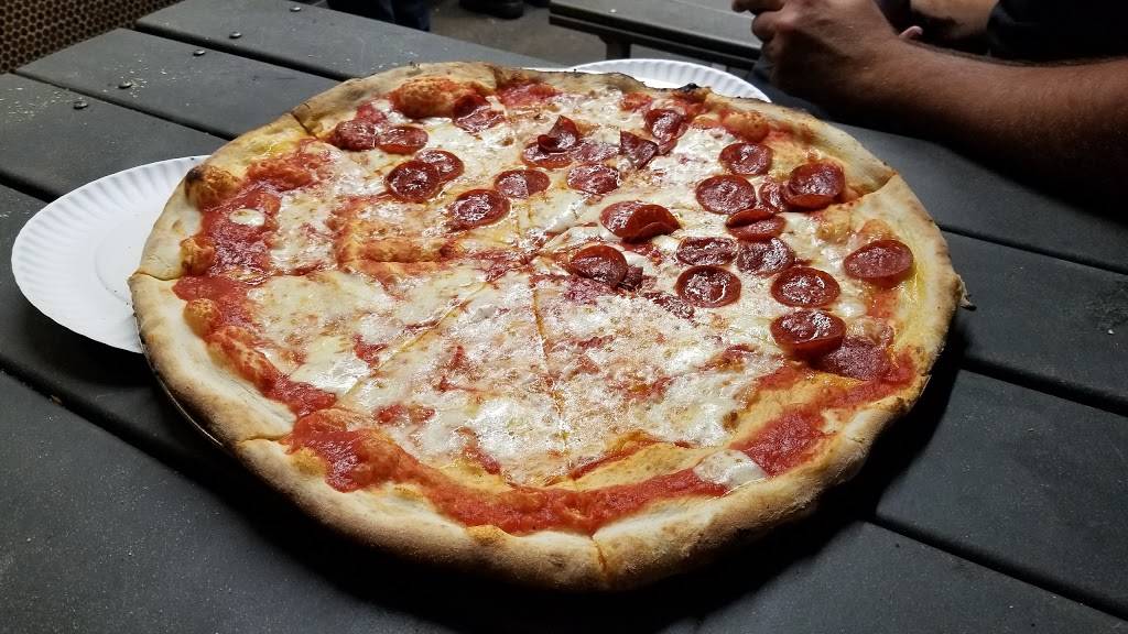 New Park Pizza | restaurant | 156-71 Cross Bay Blvd, Howard Beach, NY 11414, USA | 7186413082 OR +1 718-641-3082