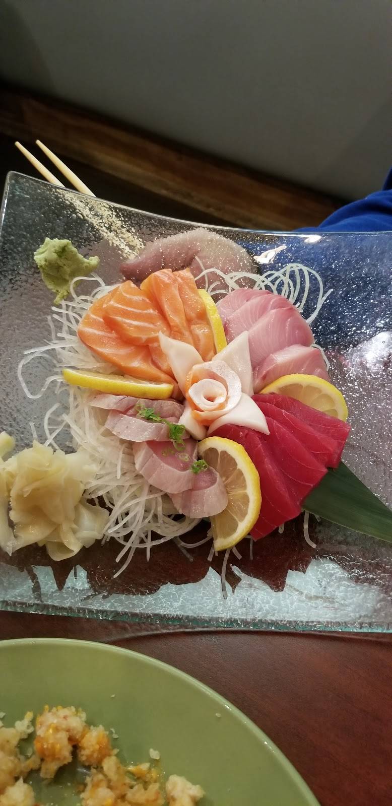 Kira Kira | restaurant | 15810 E Imperial Hwy, La Mirada, CA 90638, USA | 5629434700 OR +1 562-943-4700