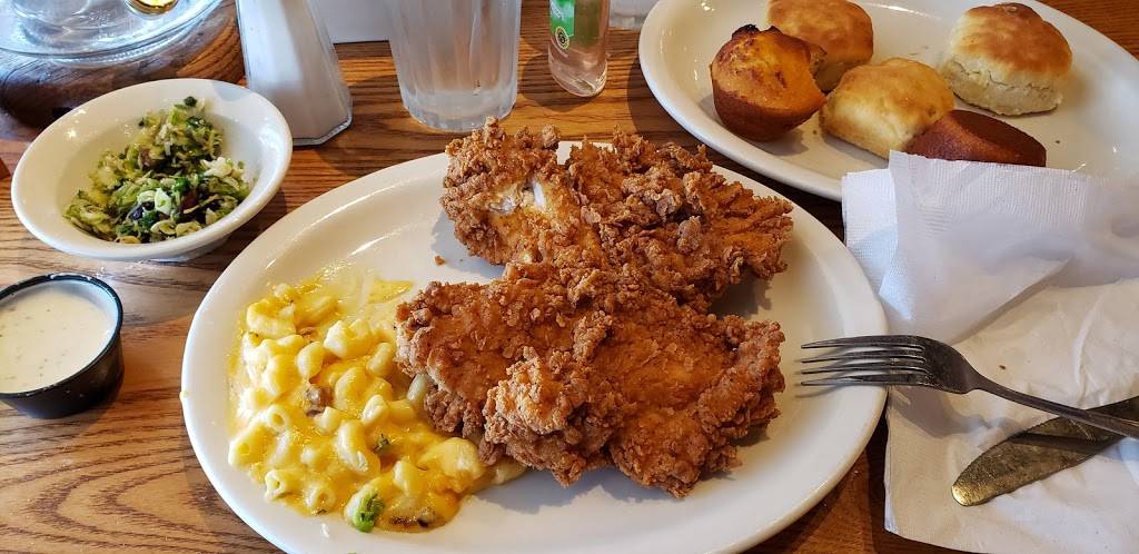 Cracker Barrel Old Country Store | restaurant | 101 Taylor Dr, Gadsden, AL 35904, USA | 2565385938 OR +1 256-538-5938