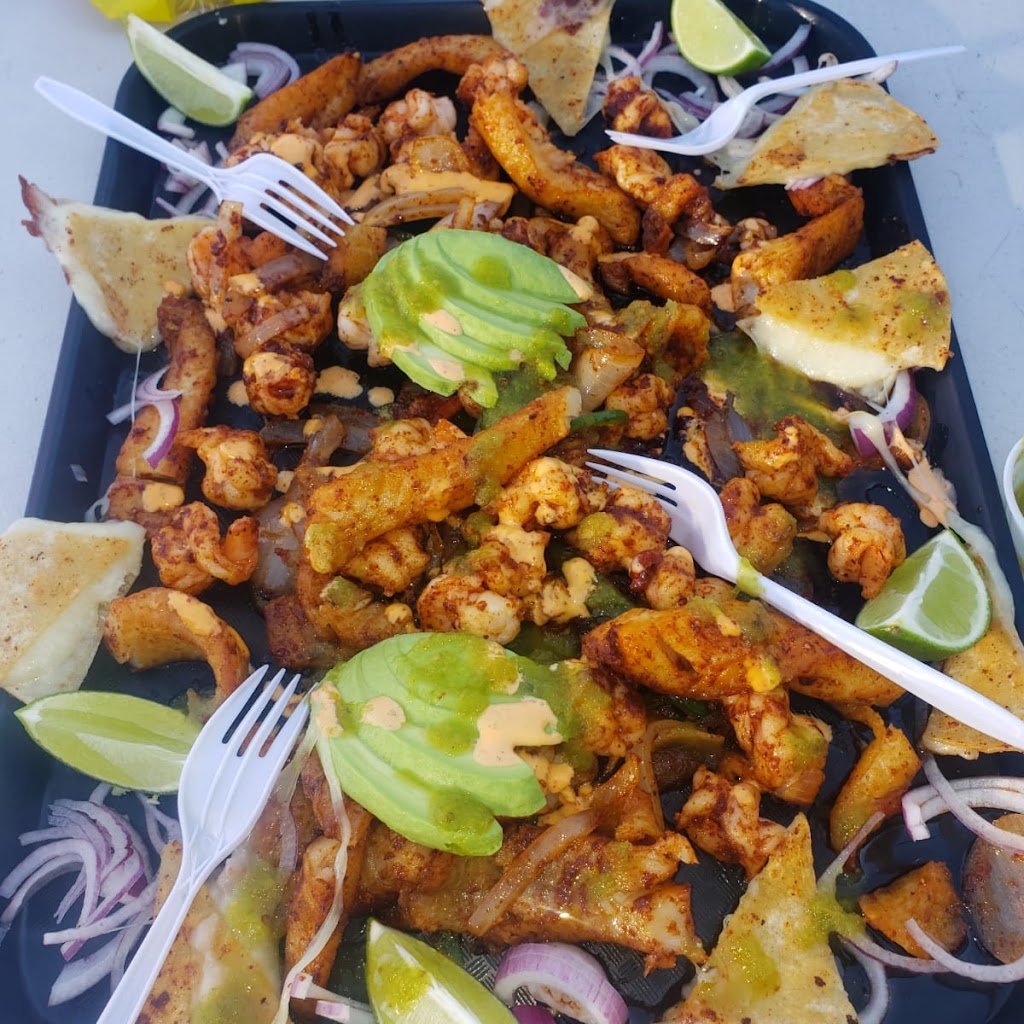 Mariscos el Pescador | restaurant | 112 E Bishop St, Santa Ana, CA 92701, USA | 7148053389 OR +1 714-805-3389