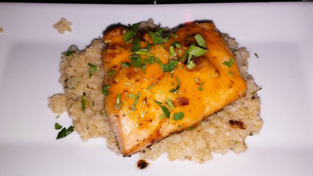 Bacari W. Adams | restaurant | 2308 S Union Ave, Los Angeles, CA 90007, USA | 2137487205 OR +1 213-748-7205