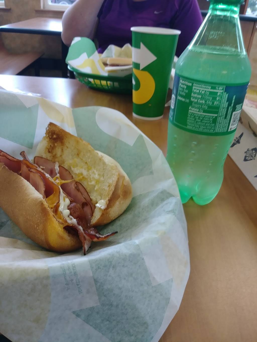 Subway | meal takeaway | 9920 Hwy 12 SW, Rochester, WA 98579, USA | 3602731313 OR +1 360-273-1313