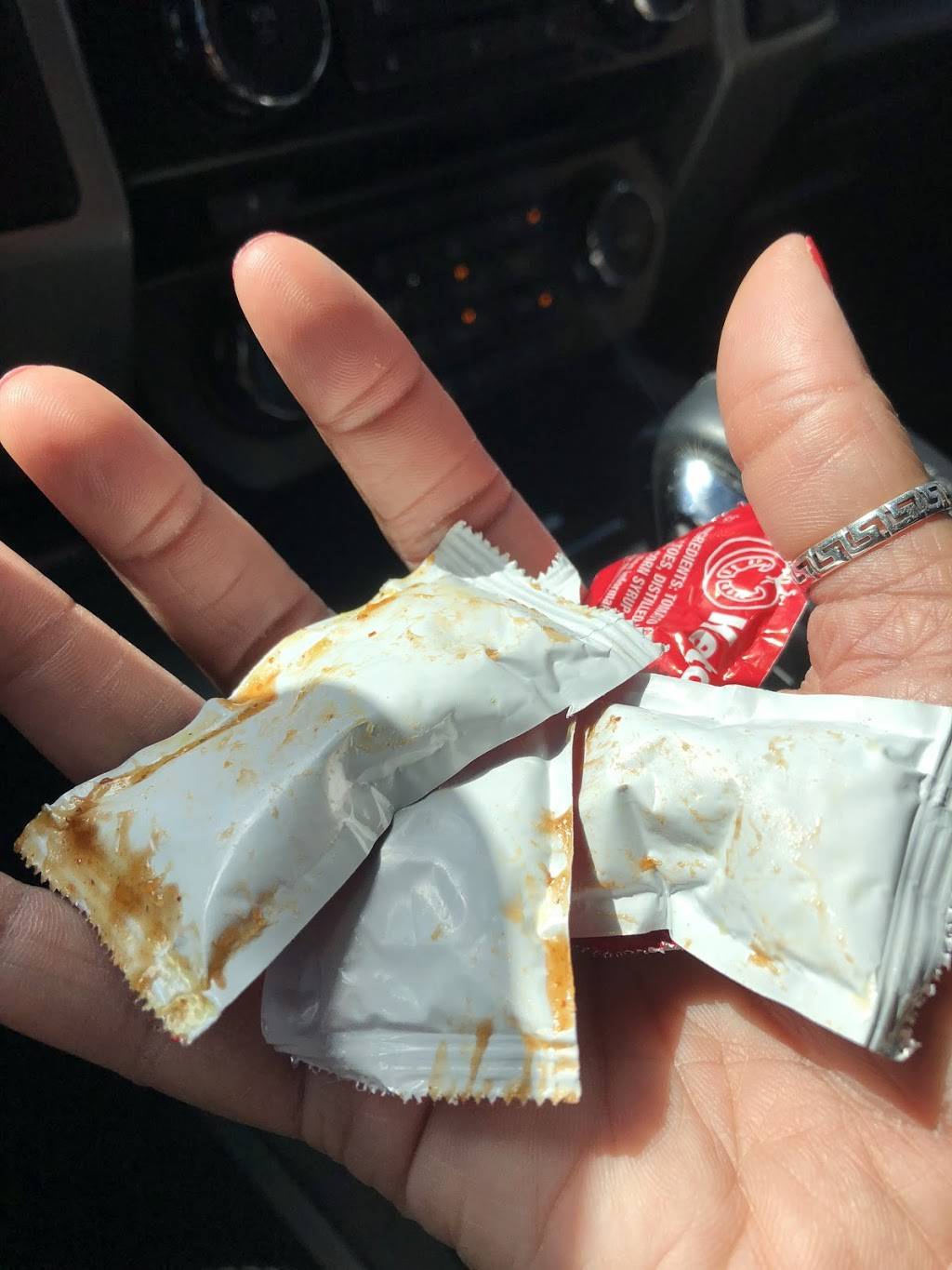 McDonalds | cafe | 7350 Veterans Pkwy, Columbus, GA 31909, USA | 7063223585 OR +1 706-322-3585