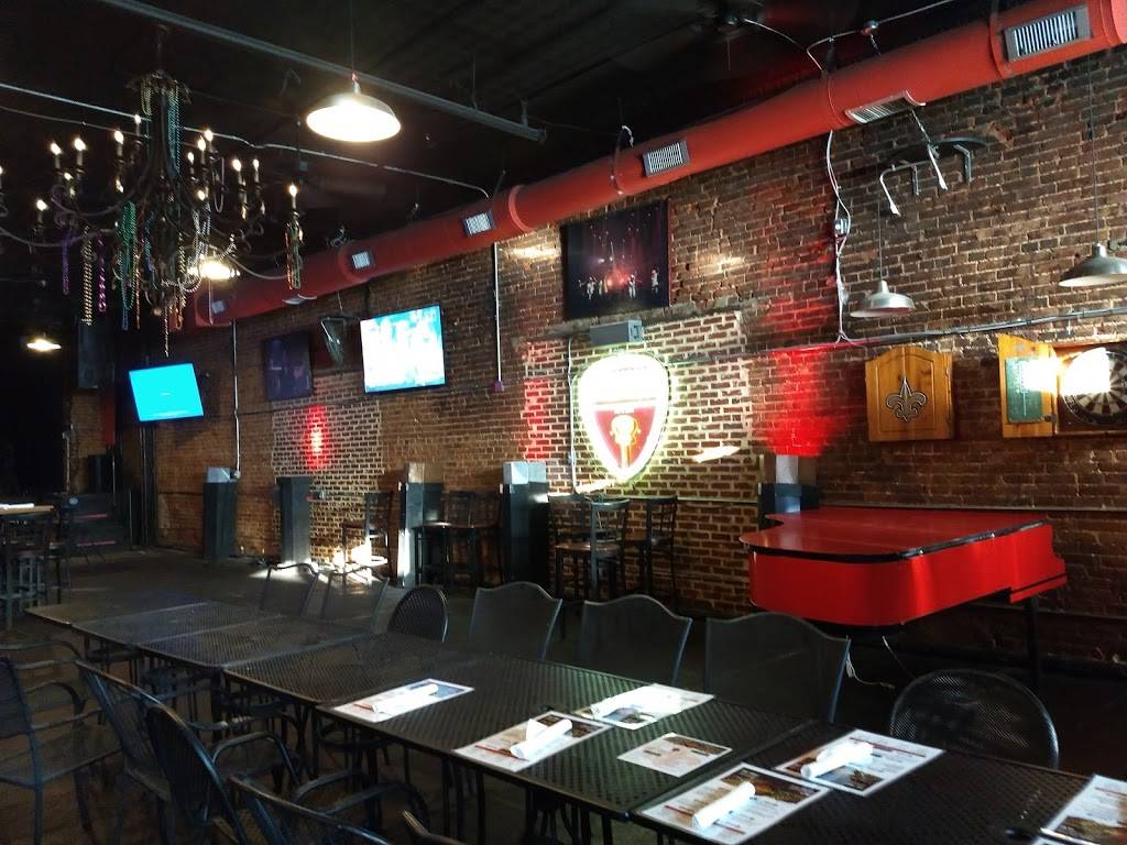 Brickhouse Bar & Grill | restaurant | 218 S Main St, Jonesboro, AR 72401, USA | 8703362441 OR +1 870-336-2441