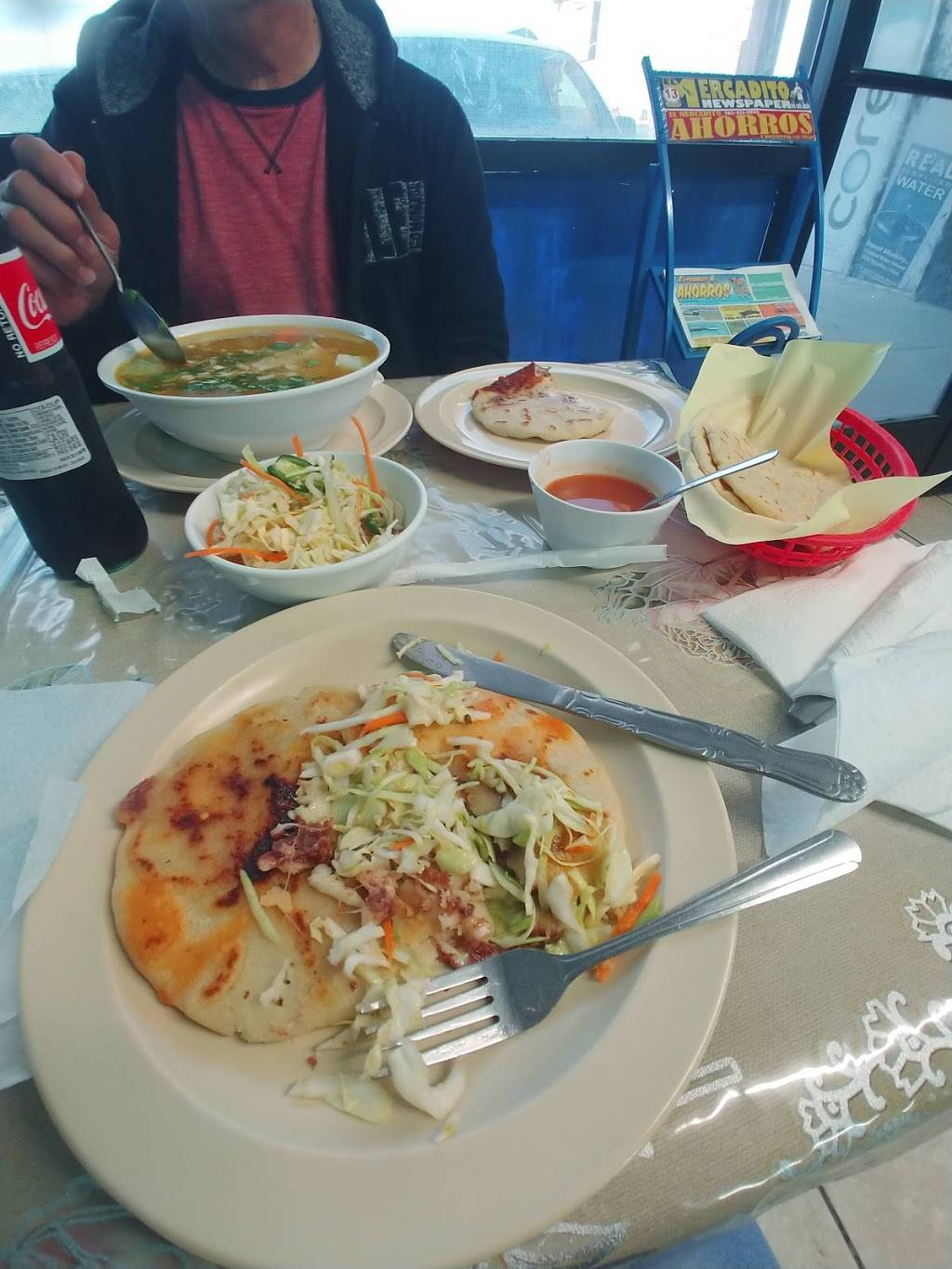 La Pupusa Loka | restaurant | 1956 E Charleston Blvd, Las Vegas, NV 89104, USA | 7023605652 OR +1 702-360-5652