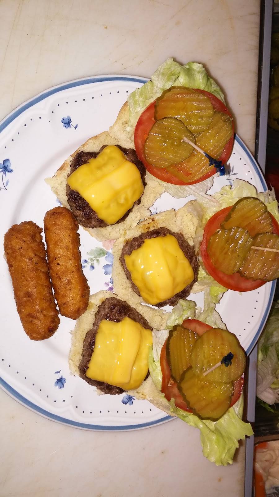 Franks Sports Bar and Restaurant | restaurant | 4201 62nd Ave N, Pinellas Park, FL 33781, USA | 7275262970 OR +1 727-526-2970