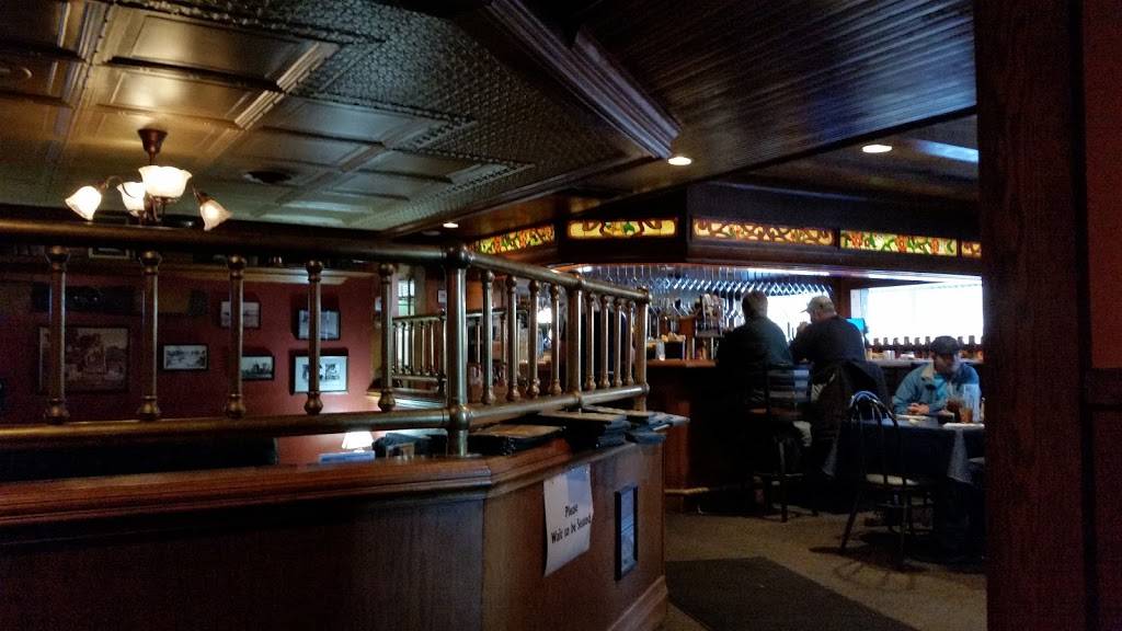 Nasos Marion | restaurant | 453 7th Ave, Marion, IA 52302, USA | 3193779066 OR +1 319-377-9066