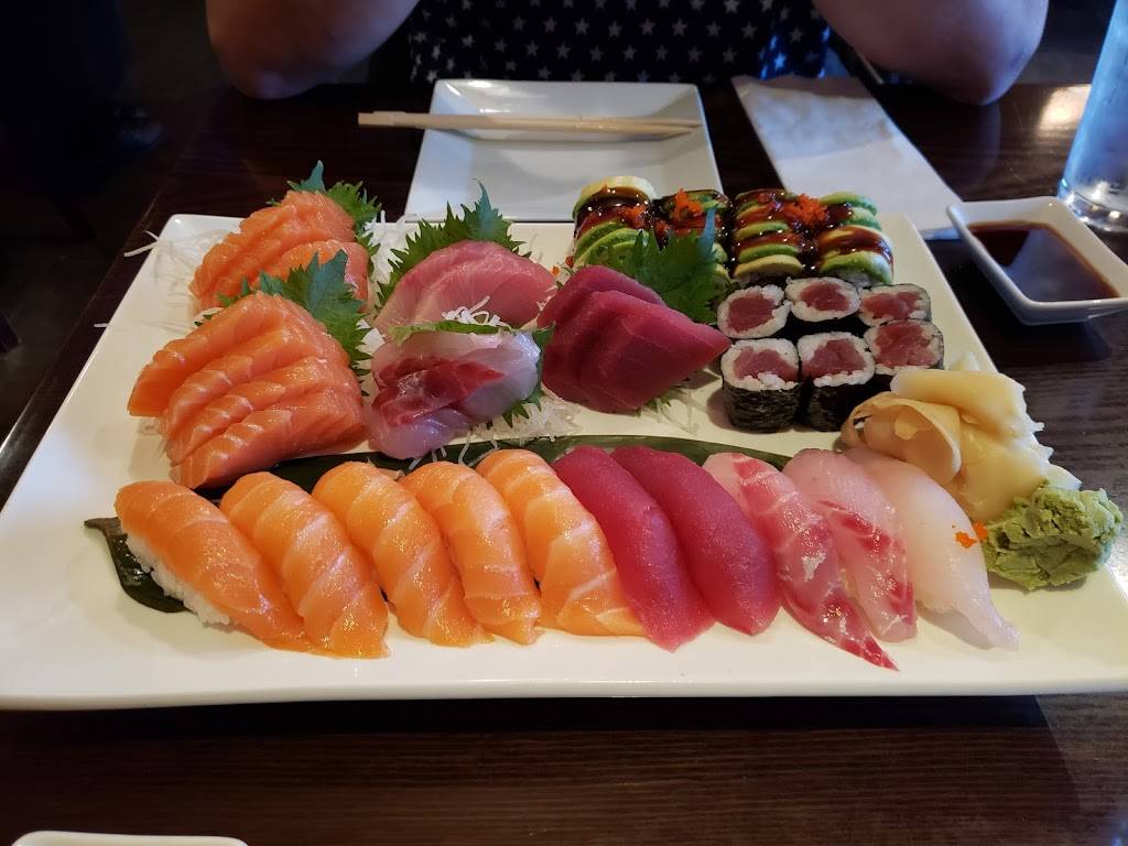 Sakura | restaurant | 158-38 Cross Bay Blvd, Howard Beach, NY 11414, USA | 7183238827 OR +1 718-323-8827