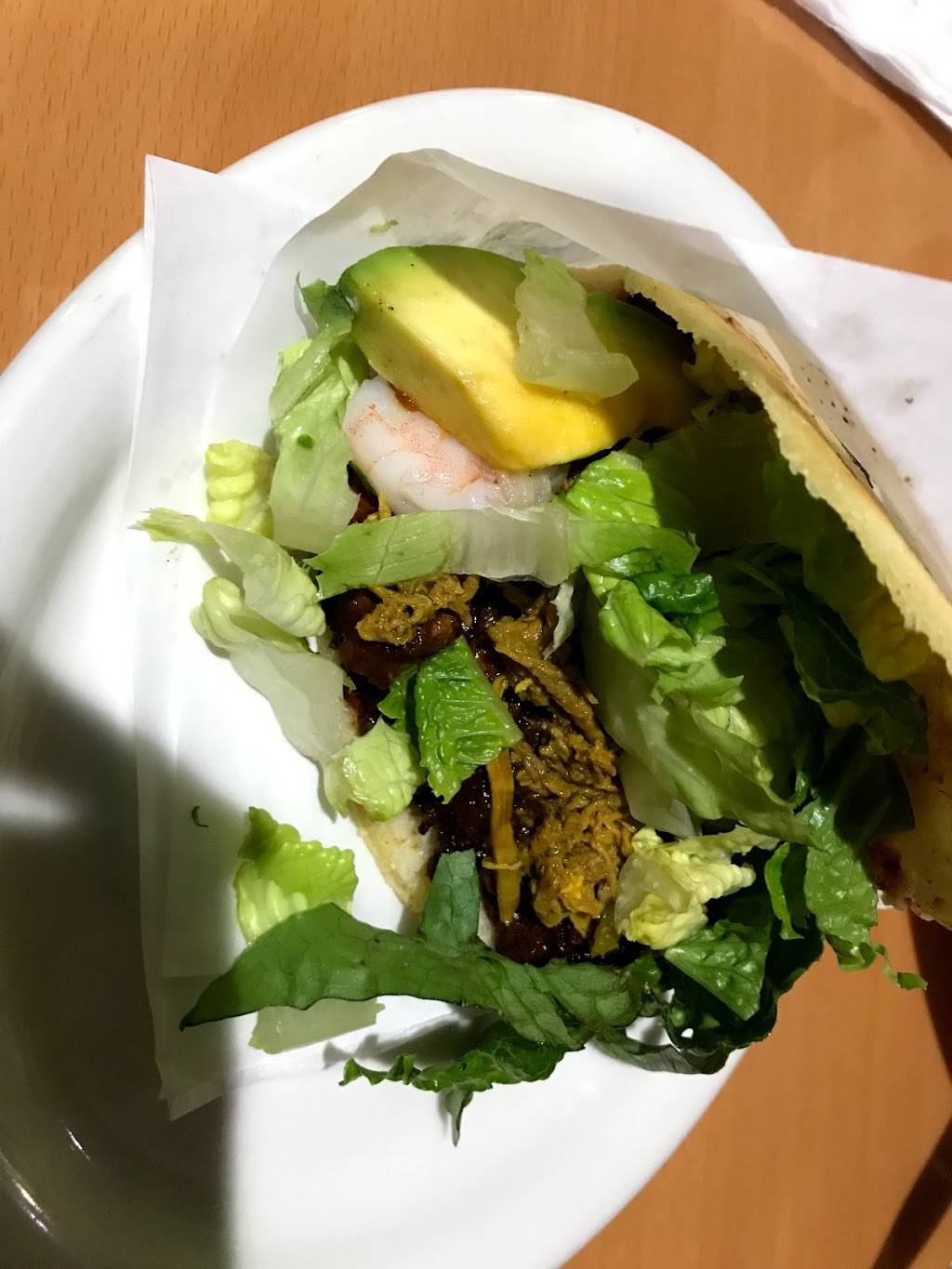 Nicos Arepas Grill | restaurant | 8303 N Armenia Ave, Tampa, FL 33604, USA | 8137037336 OR +1 813-703-7336