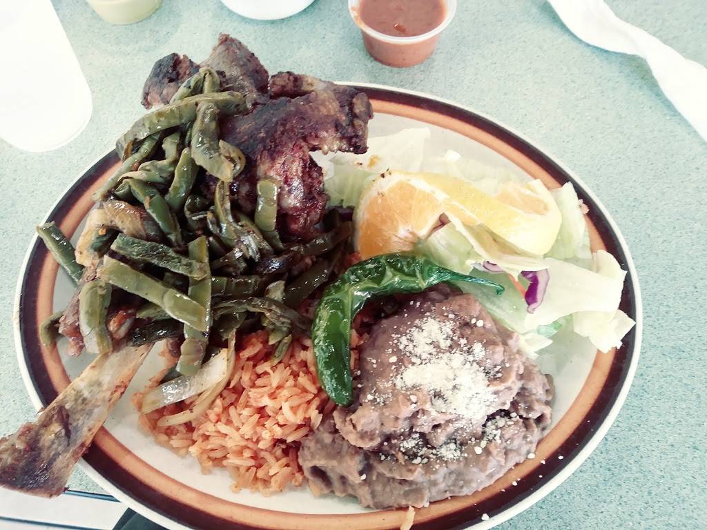 El Portal De Veracruz | restaurant | 4530 E Chapman Ave, Orange, CA 92869, USA | 7145381660 OR +1 714-538-1660